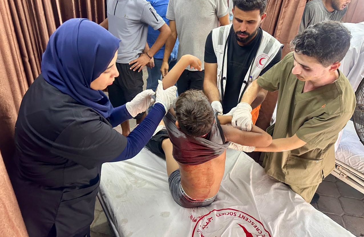 9 إصابات جراء استهداف الاحتلال مجموعة من المواطنين في خان يونس